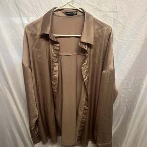 SheIn satin blouse long sleeve tunic with buttons, Mocha Brown, L : : Fashion